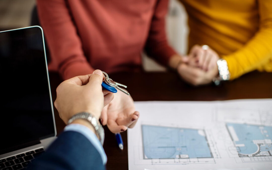 Compraventa de vivienda en construcción: Cómo proteger tu inversión con un contrato blindado