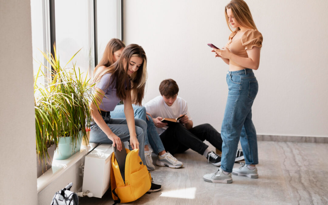 Alquiler a Estudiantes: ¿Contrato de Temporada o de Vivienda? Guía Legal para Propietarios